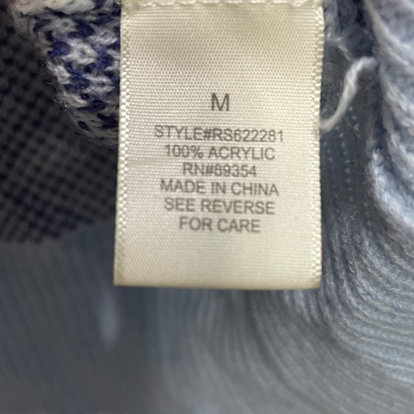 Junior’s Size Medium Blue Argyle Sweater Vest - Picture 4 of 5